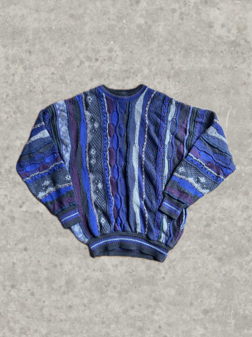 Unisex Tosani Vintage 3D Knit Sweater